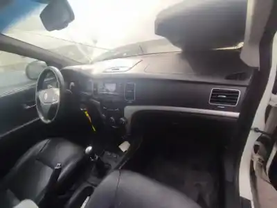 Veicolo di demolizione ssangyong korando premium 4x2 dell'anno 2010 alimentato d20dtf