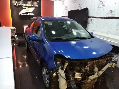 Verschrottungsfahrzeug RENAULT CLIO III  des Jahres 2007 angetrieben K9K M7