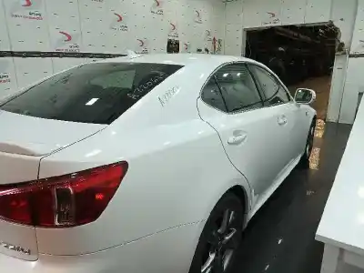 Veículo de Sucata lexus is ii (_e2_) 200d (ale20_) do ano 2010 alimentado d2ad fhv