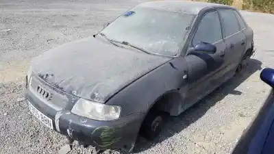 Scrapping Vehicle audi a3 (8l1) 1.6 of the year 2000 powered avu