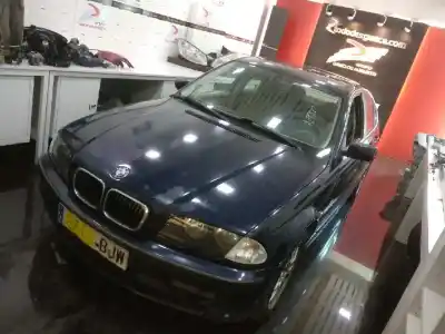 Veicolo di demolizione BMW 3 (E46) 320 D dell'anno 2001 alimentato 204D1