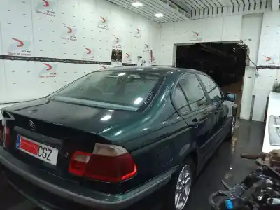 Scrapping Vehicle bmw 3 (e46) 318 i of the year 2000 powered 194e1