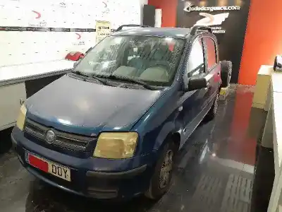 Veículo de Sucata fiat ii panda 169 1.2 8v climbing 4x4 do ano 2004 alimentado 188a4000