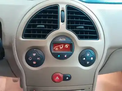 Scrapping Vehicle renault grand modus 1.6 16v of the year 2004 powered 