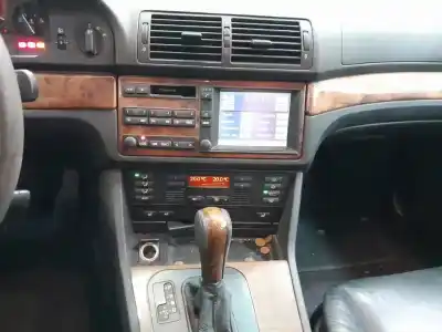 Hurda Aracı bmw 5 (e39) 530 d yılın 2003 güçlü 