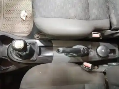 Veículo de Sucata ford focus turnier (cak) 1.8 tddi turbodiesel cat do ano 2002 alimentado c9db