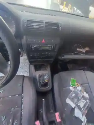 Veículo de Sucata audi a3 (8l1) 1.9 tdi do ano 2003 alimentado atd