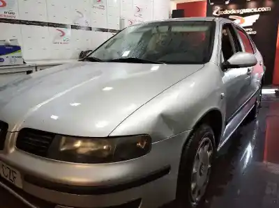 Здавання транспортного засобу seat toledo ii (1m2) 1.6 16v року 2004 потужний bcb