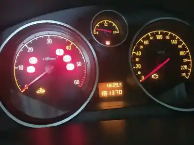 Veículo de Sucata opel astra h caravan * do ano 2004 alimentado 