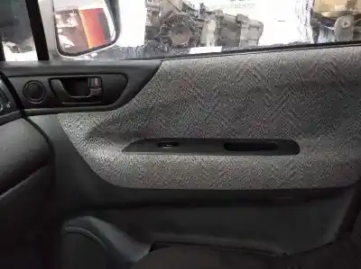 Sloopvoertuig mitsubishi space wagon (n9_w, n8_w) 2.4 gdi (n84w) van het jaar 1999 aangedreven g 4g64