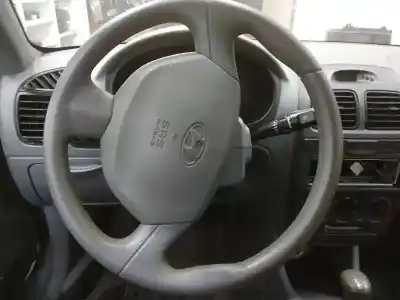 Veicolo di demolizione hyundai accent ii (lc) 1.5 crdi dell'anno 2002 alimentato d3ea