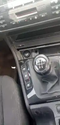 Veículo de Sucata bmw serie 3 berlina (e46) 325xi do ano 2001 alimentado 256s5