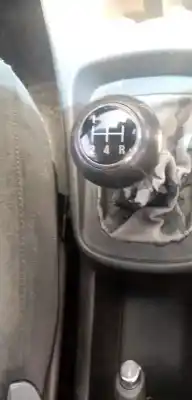 Veicolo di demolizione opel zafira a 2.0 dti dell'anno 2004 alimentato y20dth