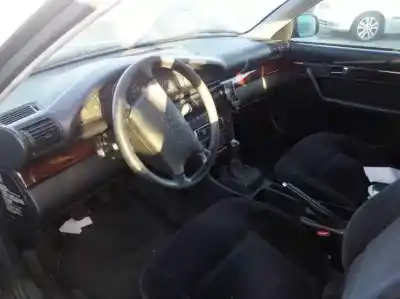 Veículo de Sucata audi a6 berlina (c4) 2.5 tdi cat (ael) do ano 1997 alimentado ael