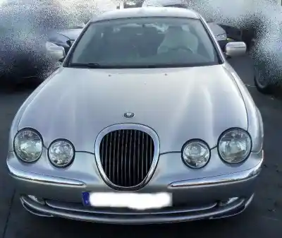 Scrapping Vehicle jaguar s-type 3.0 v6 24v cat of the year 2000 powered fc