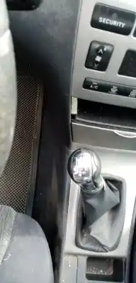 Veículo de Sucata toyota corolla (e12) 2.0 turbodiesel cat do ano 2004 alimentado 1cd-ftv