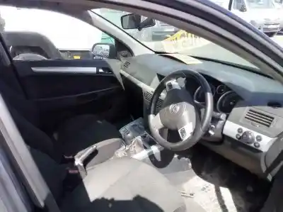 Здавання транспортного засобу opel astra h gtc (a04) 1.7 cdti (l08) року 2006 потужний z17dth