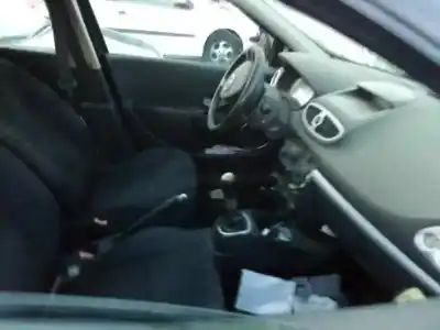 Sloopvoertuig renault clio iii 1.5 dci diesel van het jaar 2016 aangedreven k9k768