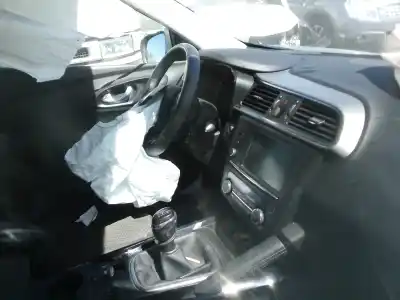 Veículo de Sucata renault kadjar (ha_, hl_) 1.5 dci 110 (hla3) do ano 2016 alimentado k9k646