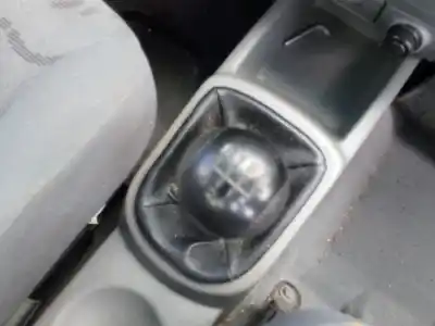 Veicolo di demolizione daewoo kalos (klas) 1.4 dell'anno 2003 alimentato f14s3