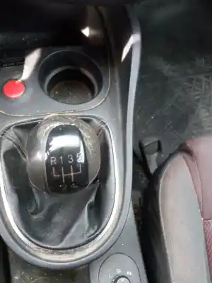 Veicolo di demolizione seat leon (1p1) 1.9 tdi dell'anno 2006 alimentato bxe