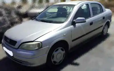 Veículo de Sucata OPEL ASTRA G BERLINA 1.6 do ano 1999 alimentado X16SZR