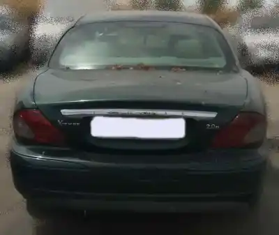 Sloopvoertuig jaguar x-type 2.0 diesel cat van het jaar 2004 aangedreven 6b