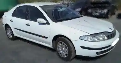 Véhicule à la ferraille RENAULT LAGUNA II (BG0) 1.9 dCi Diesel CAT de l'année 2004 alimenté F9Q752