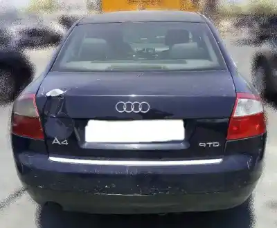 Veículo de Sucata audi a4 berlina (8e) 1.9 tdi (96kw) do ano 2002 alimentado awx