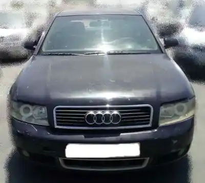 Veículo de Sucata audi a4 berlina (8e) 1.9 tdi (96kw) do ano 2002 alimentado awx