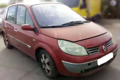 Veículo de Sucata RENAULT SCENIC II 1.9 dCi Diesel 120 CV / 88 KW do ano 2004 alimentado F9Q812