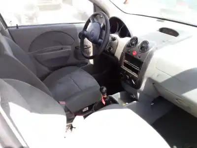 Veicolo di demolizione daewoo kalos (klas) 1.4 dell'anno 2003 alimentato f14s3