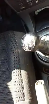 Veicolo di demolizione citroen c4 berlina 1.6 16v hdi dell'anno 2005 alimentato 9hx