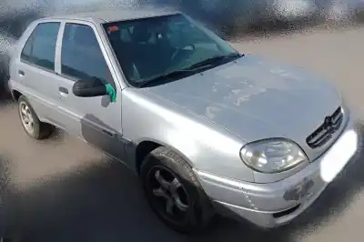 Veicolo di demolizione citroen saxo 1.5 diesel dell'anno 2003 alimentato vjz