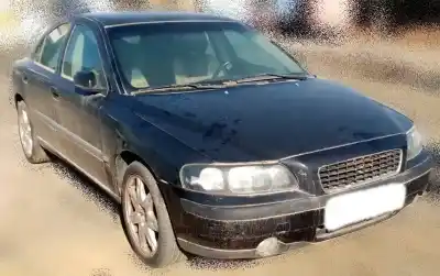 Veículo de Sucata volvo s60 berlina 2.4 diesel do ano 2003 alimentado d5244t2