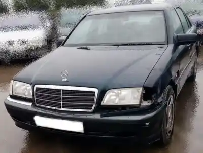 Vehicul casat MERCEDES                                           CLASE C (W202) BERLINA                                                                                                                                                                                                                                     2.2 CDI 16V CAT                                                                                                                                                                                                                                            al anului 1998 alimentat OM611960