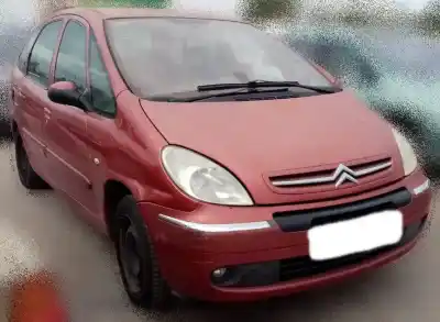 Veículo de Sucata CITROEN XSARA PICASSO (N68) 1.6 HDi do ano 2004 alimentado 9HY