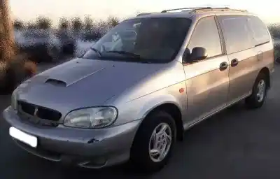 Veicolo di demolizione kia carnival i (up) 2.9 tdi dell'anno 2000 alimentato j3