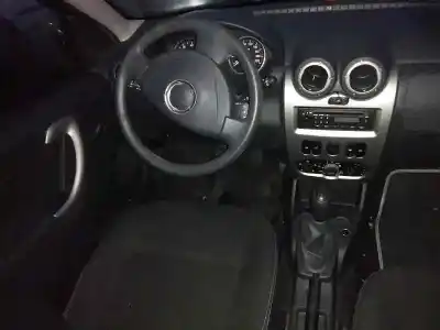 Veículo de Sucata dacia sandero stepway do ano 2011 alimentado k7m800