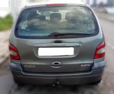Scrapping Vehicle renault scénic i monospace (ja0/1_, fa0_) 1.9 dti (ja1u) of the year 2003 powered f9q744