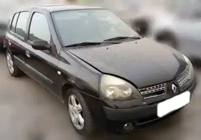 Здавання транспортного засобу RENAULT CLIO II FASE II (B/CB0) 1.4 16V року 2003 потужний K4J710