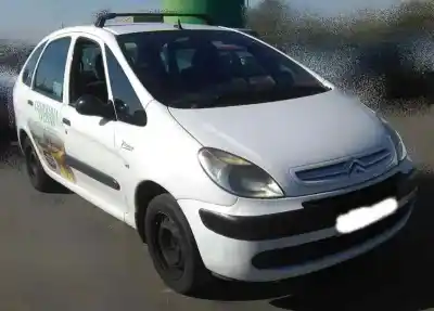Veículo de Sucata CITROEN XSARA PICASSO (N68) 1.6 HDi do ano 2006 alimentado 9HX