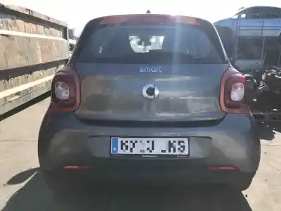 Verschrottungsfahrzeug smart                                              forfour                                                                                                                                                                                                                                                    0.9 turbo cat                                                                                                                                                                                                                                              des jahres 2015 angetrieben h4b