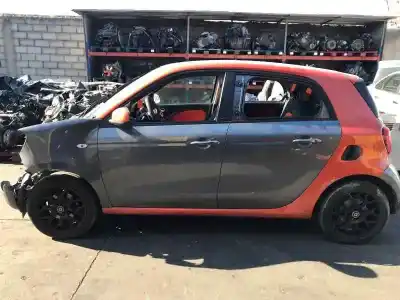 Verschrottungsfahrzeug smart                                              forfour                                                                                                                                                                                                                                                    0.9 turbo cat                                                                                                                                                                                                                                              des jahres 2015 angetrieben h4b