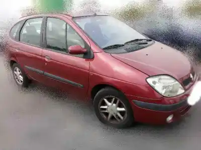 Scrapping Vehicle renault scénic i monospace (ja0/1_, fa0_) 1.9 dti (ja1u) of the year 2001 powered f9q744