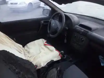 Здавання транспортного засобу opel corsa b 1.0 12v cat (x 10 xe / lw3) року 1999 потужний x10xe