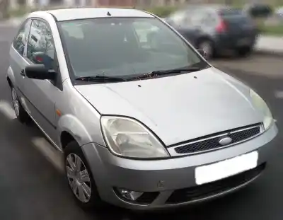Veículo de Sucata FORD FIESTA (CBK) 1.4 16V CAT do ano 2003 alimentado FXJB