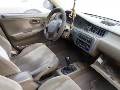 Verschrottungsfahrzeug honda civic berlina (eg/eh) 1.5 lsi 3 berlina (eg4) des jahres 1994 angetrieben d15b7