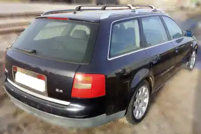 Sloopvoertuig audi a6 avant (4b5) 2.4 v6 30v van het jaar 2000 aangedreven aml