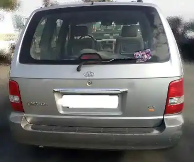 Véhicule à la ferraille kia carnival ii (gq) 2.9 crdi de l'année 2004 alimenté j3